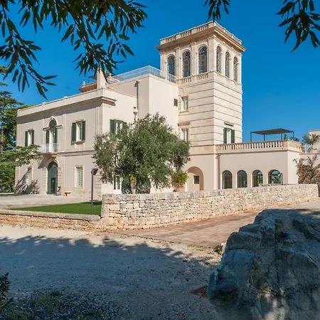 Resort Torre Bianca By Emily Polignano a Mare