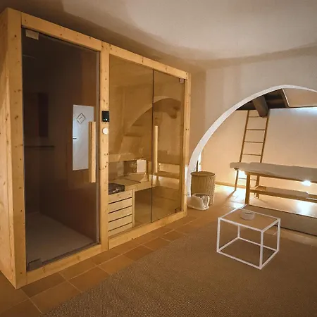 Torre Bianca By Emily Polignano a Mare