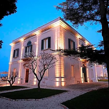 Torre Bianca By Emily Resort