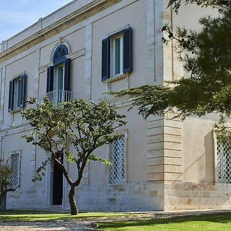 Torre Bianca By Emily Resort